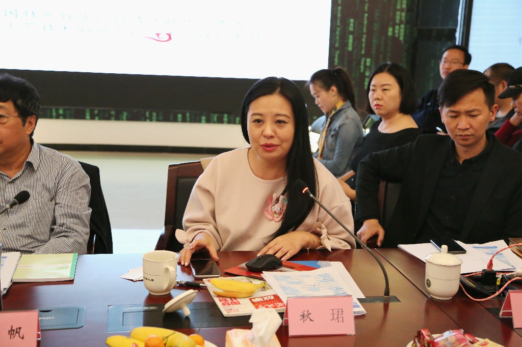 賦能中華文化品牌獲千萬產(chǎn)值 天貓中國匠人計(jì)劃如何推動“鄉(xiāng)愁出海”與文化經(jīng)紀(jì)人服務(wù)創(chuàng)新發(fā)展